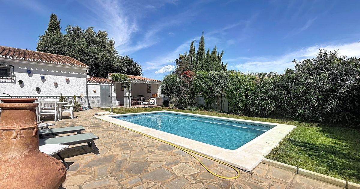 Villa in Manilva, Manilva, 1/12
