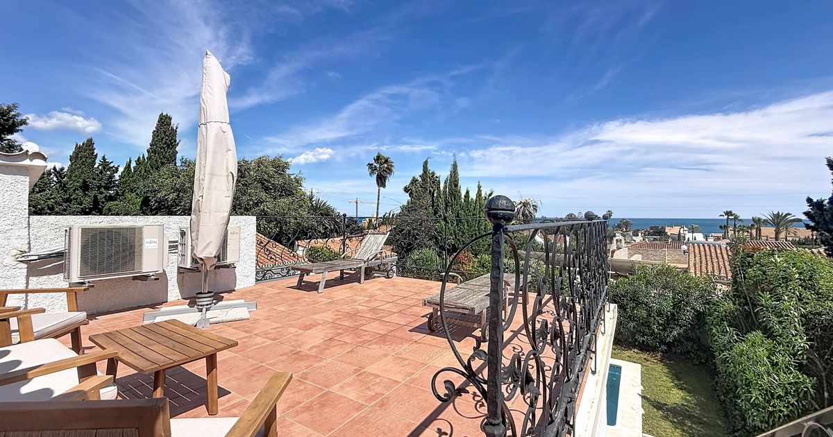 Villa in Manilva, Manilva, 3/12