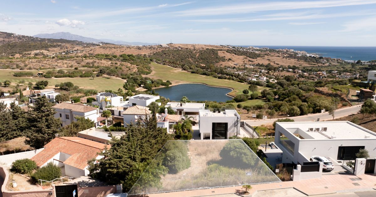 Plot in Estepona, Valle Romano, Estepona, 2/12
