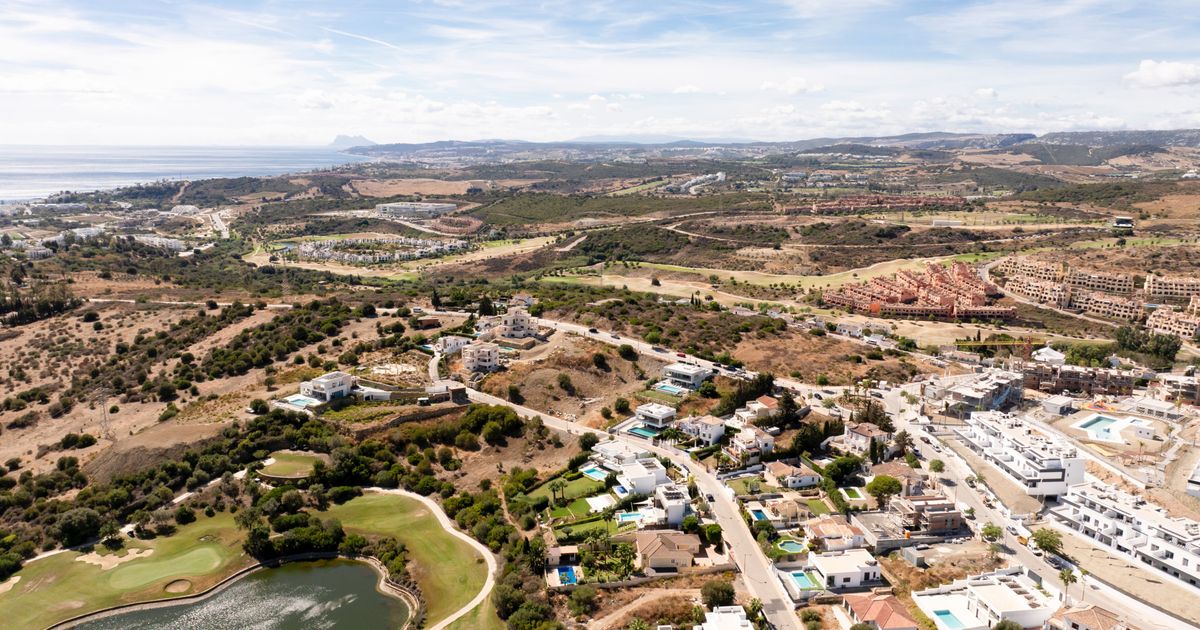 Plot in Estepona, Valle Romano, Estepona, 8/12