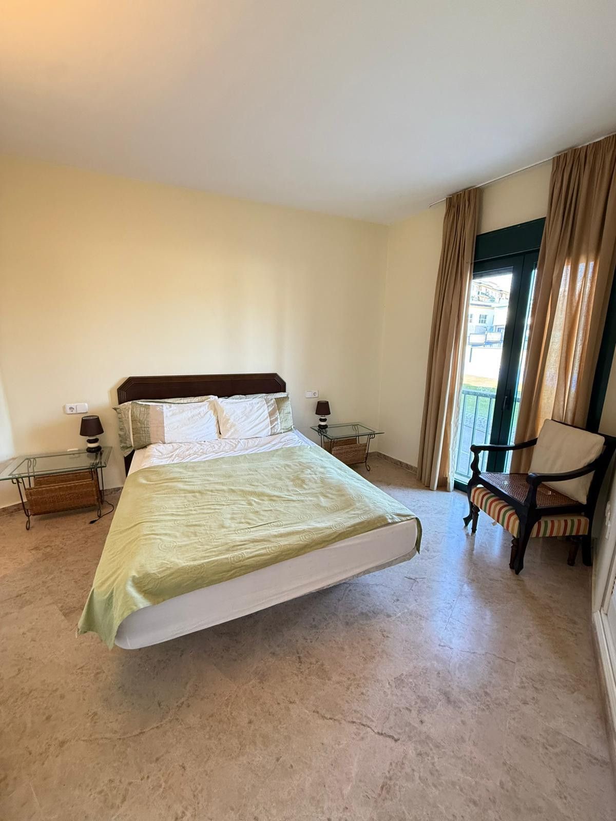 Apartment in San Pedro de Alcantara, Los Almendros II, San Pedro de Alcantara, 11/12