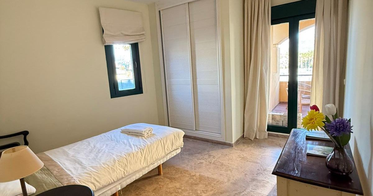 Apartment in San Pedro de Alcantara, Los Almendros II, San Pedro de Alcantara, 4/12