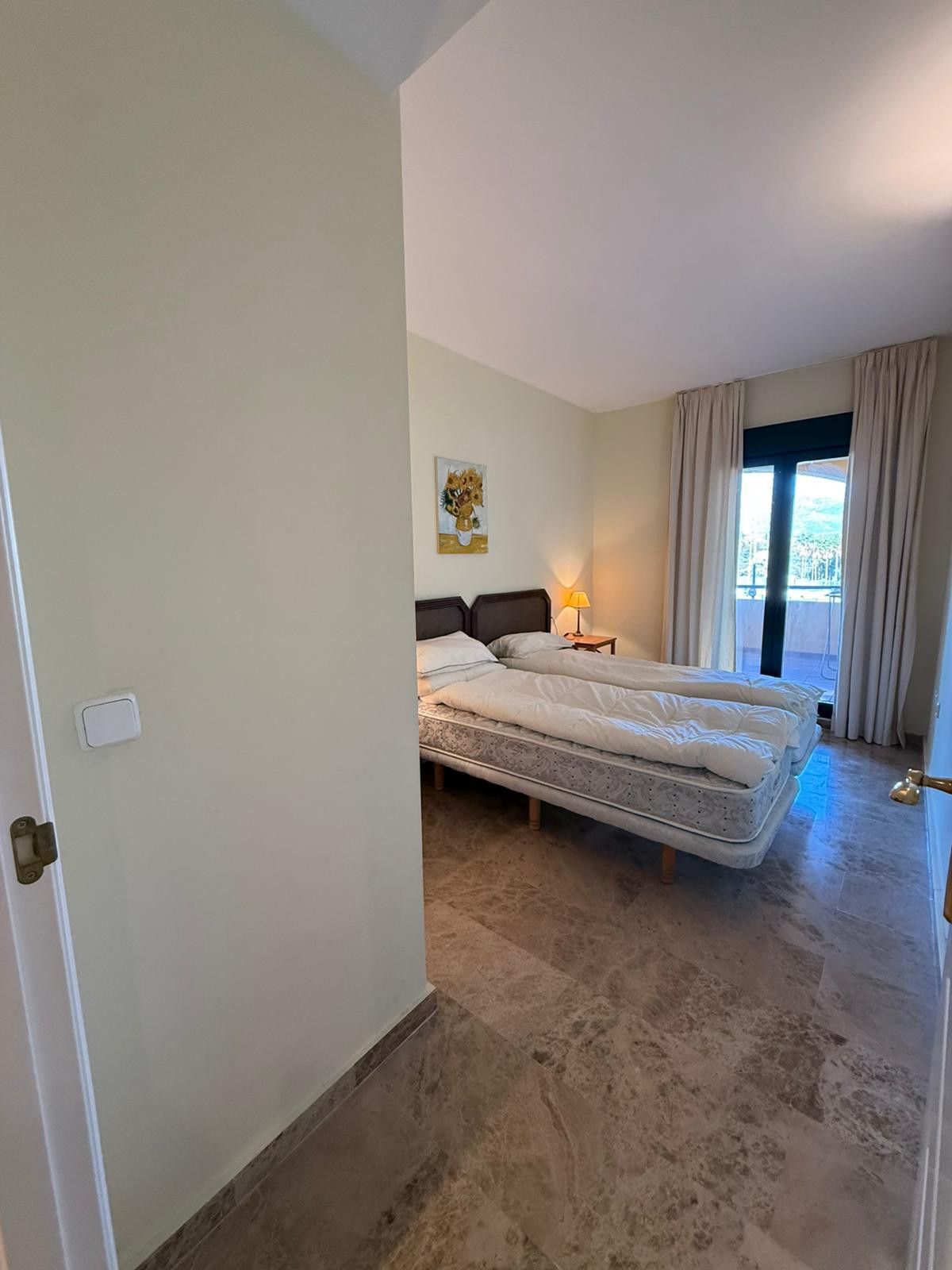 Apartment in San Pedro de Alcantara, Los Almendros II, San Pedro de Alcantara, 6/12
