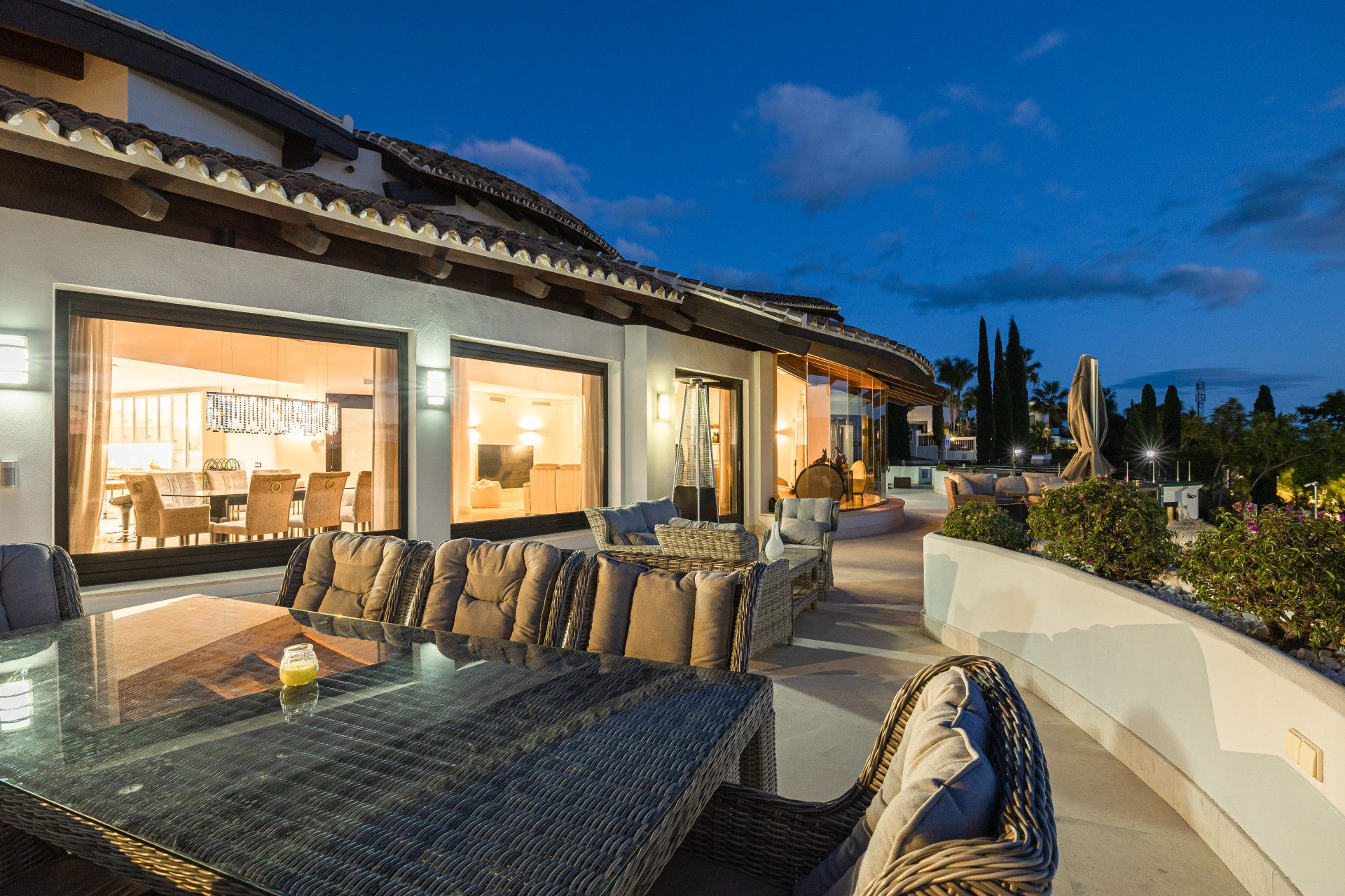 Villa in Benahavis, Los Flamingos, Benahavis, 8/12