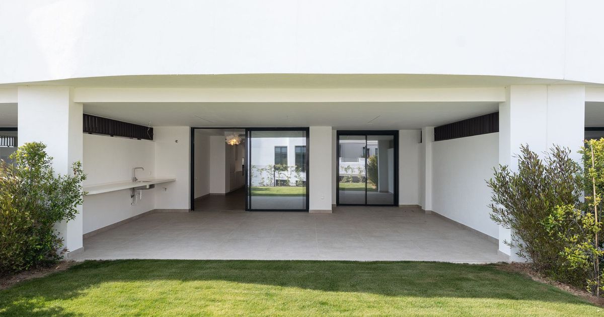 Ground Floor Apartment in Estepona, Estepona, 7/12