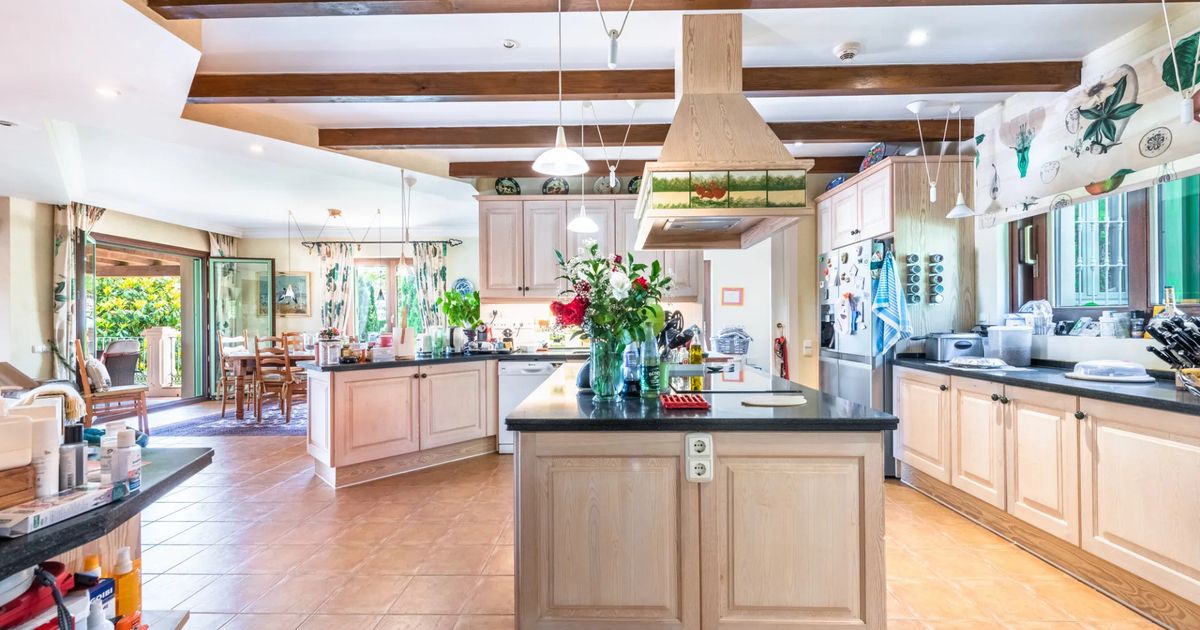 Villa in Sotogrande, Zona F, Sotogrande, 6/12
