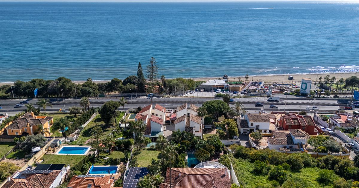 Detached Villa in Marbella, Marbella, 6/12