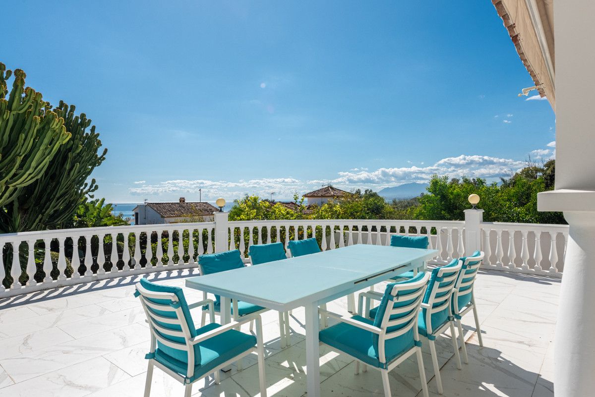 Detached Villa in Marbella, Marbella, 7/12