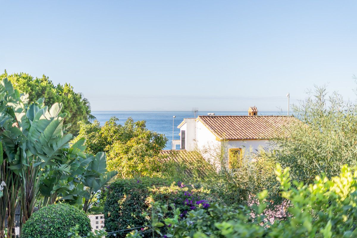 Detached Villa in Marbella, Marbella, 10/12