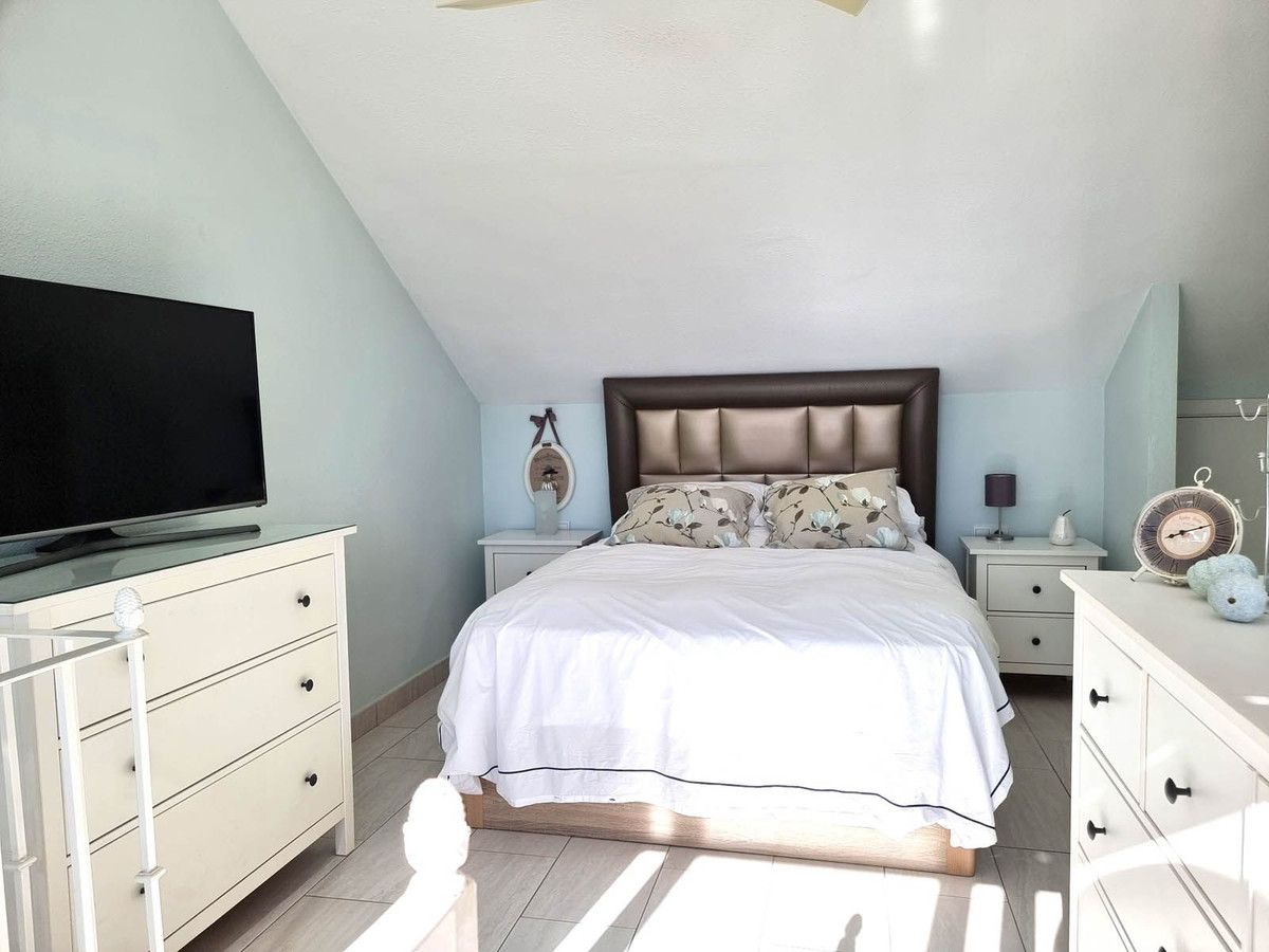 Penthouse Duplex in Calahonda, Calahonda, 6/12