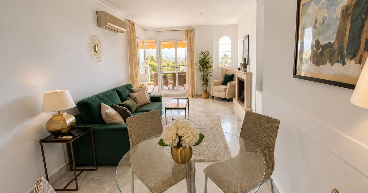 Apartament na środkowym piętrze w Nueva Andalucía, Nueva Andalucía, 11/12