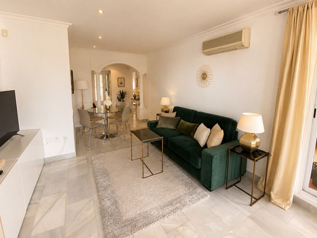 Apartament na środkowym piętrze w Nueva Andalucía, Nueva Andalucía, 12/12