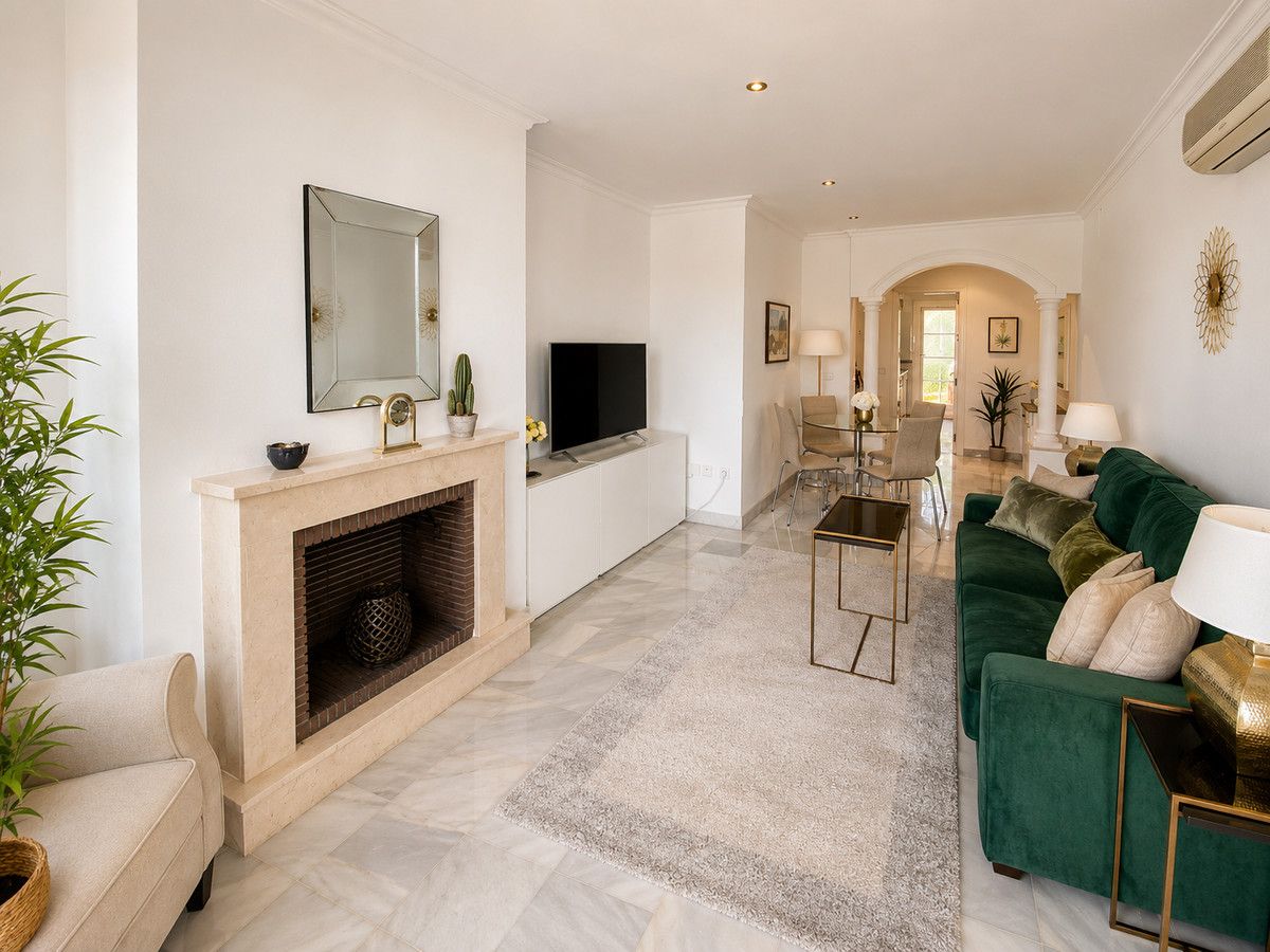 Apartament na środkowym piętrze w Nueva Andalucía, Nueva Andalucía, 4/12