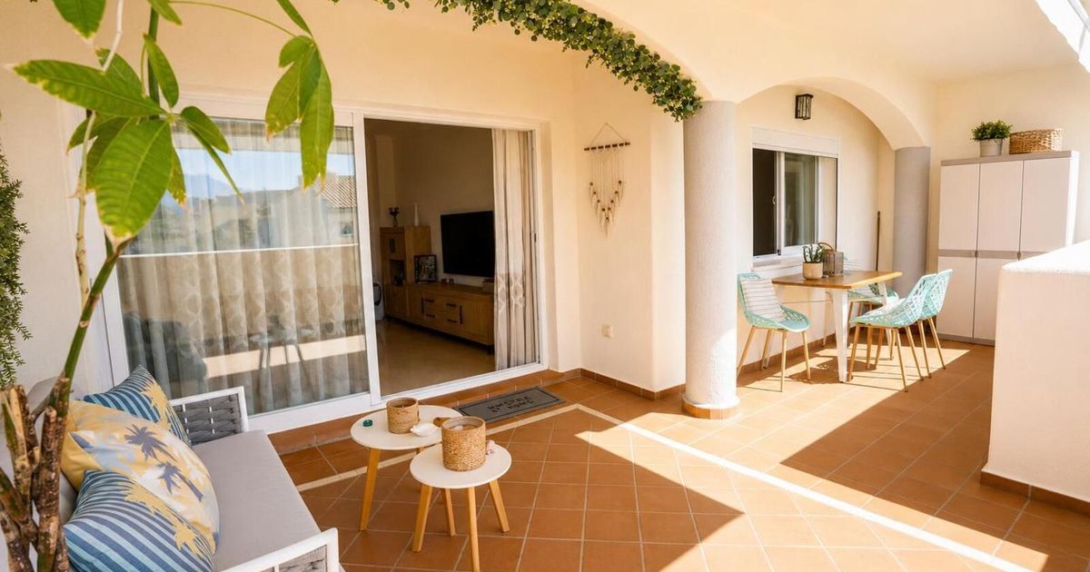 Apartamento en planta media en Elviria, Elviria, 1/12