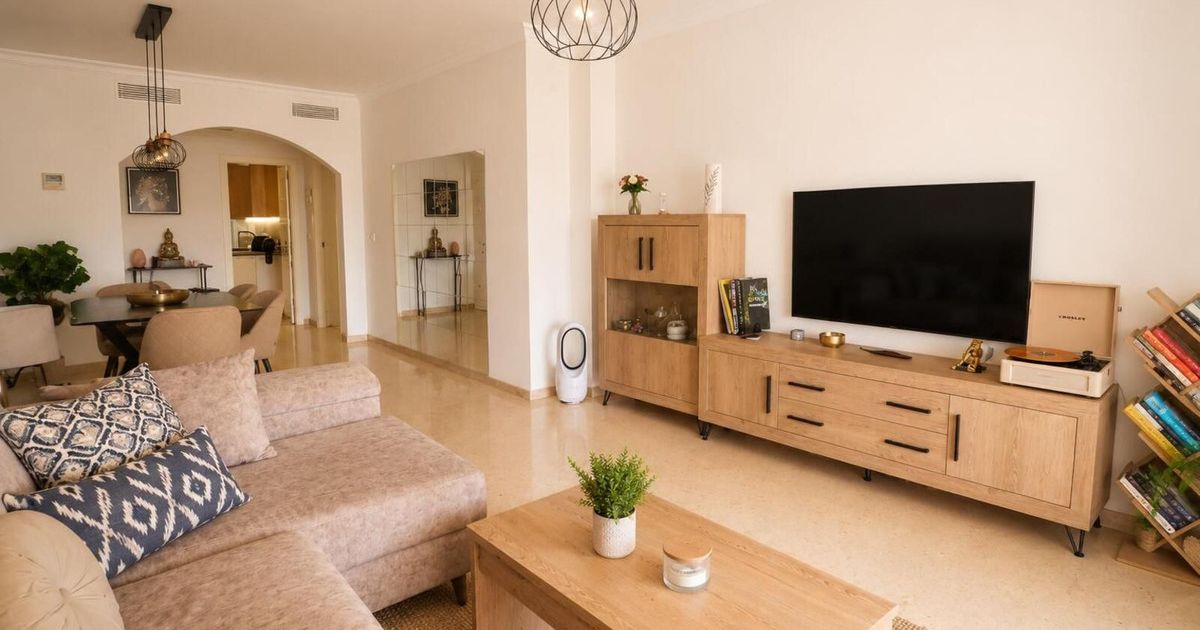 Apartamento en planta media en Elviria, Elviria, 3/12