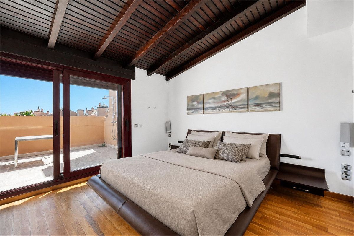 Penthouse in Puerto Banús, Puerto Banús, 6/12