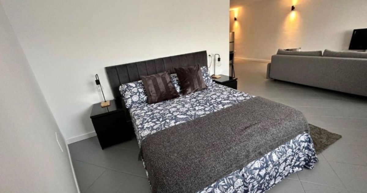 Apartamento de Planta Media en Monda, Monda, 5/9