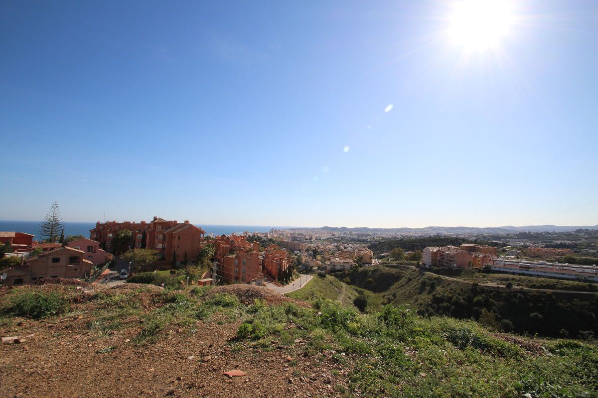 Residential Plot in Fuengirola, Fuengirola, 10/12