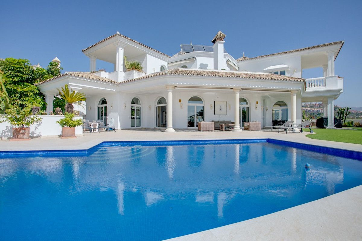 Detached Villa in Benahavís, Benahavís, 1/12