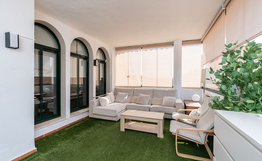 Middle Floor Apartment in Elviria, Elviria, 3/12