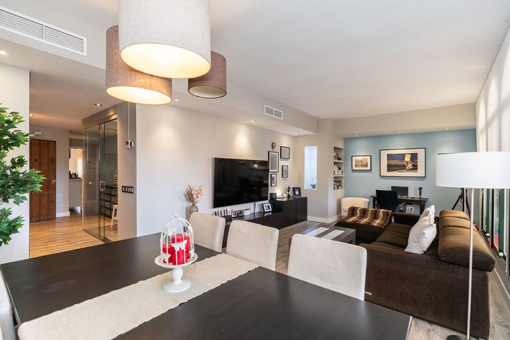 Middle Floor Apartment in Elviria, Elviria, 4/12