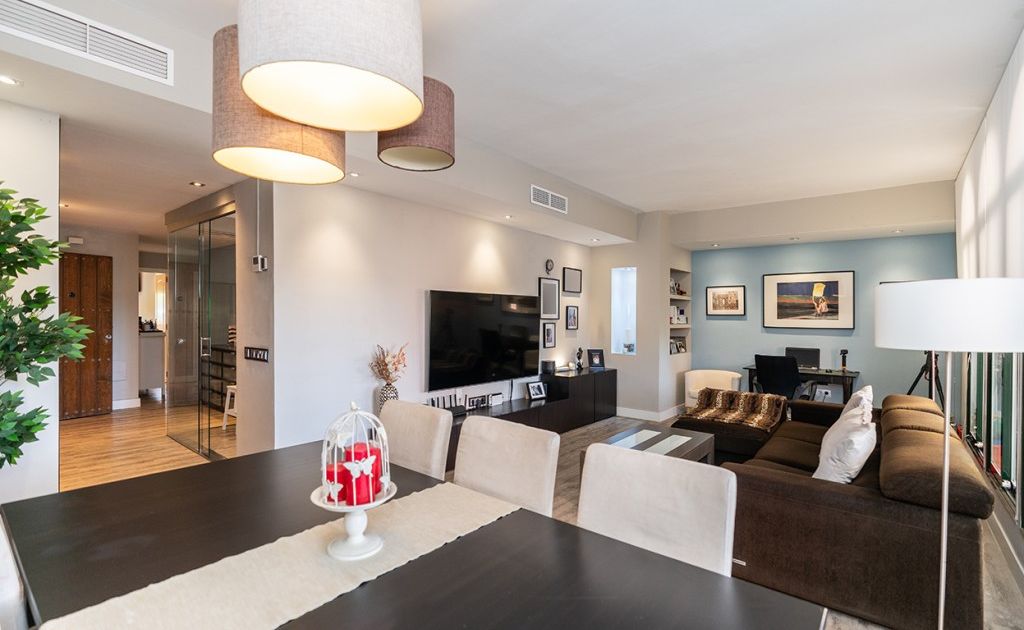 Middle Floor Apartment in Elviria, Elviria, 4/12