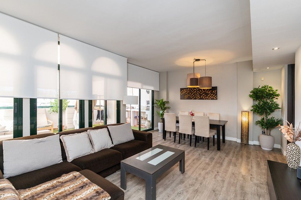 Middle Floor Apartment in Elviria, Elviria, 9/12