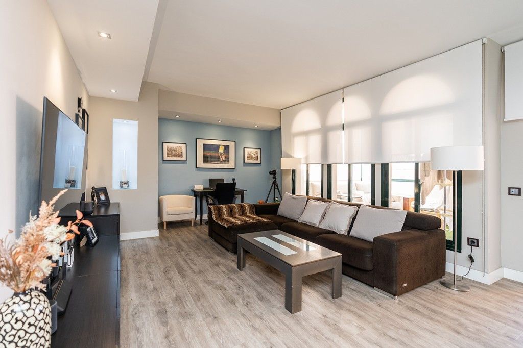 Middle Floor Apartment in Elviria, Elviria, 10/12