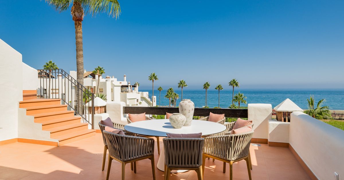 Penthouse in Estepona, Bahía del Velerín, Estepona, 1/12