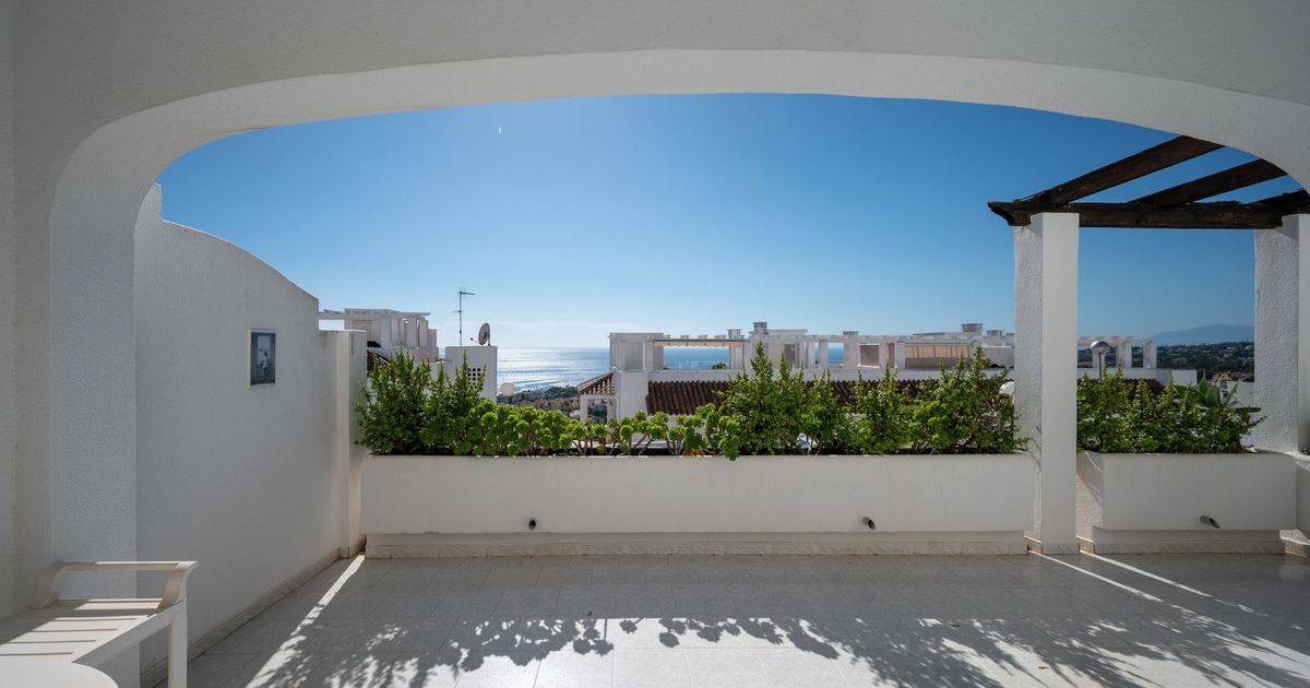 Квартира на среднем этаже в Riviera del Sol, Riviera del Sol, 2/12