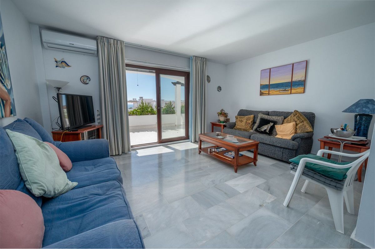 Квартира на среднем этаже в Riviera del Sol, Riviera del Sol, 4/12