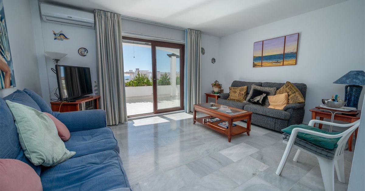 Квартира на среднем этаже в Riviera del Sol, Riviera del Sol, 4/12