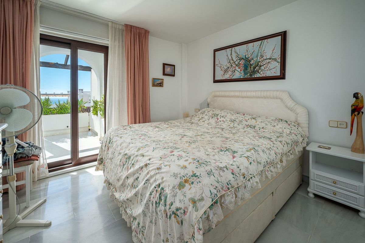 Квартира на среднем этаже в Riviera del Sol, Riviera del Sol, 10/12