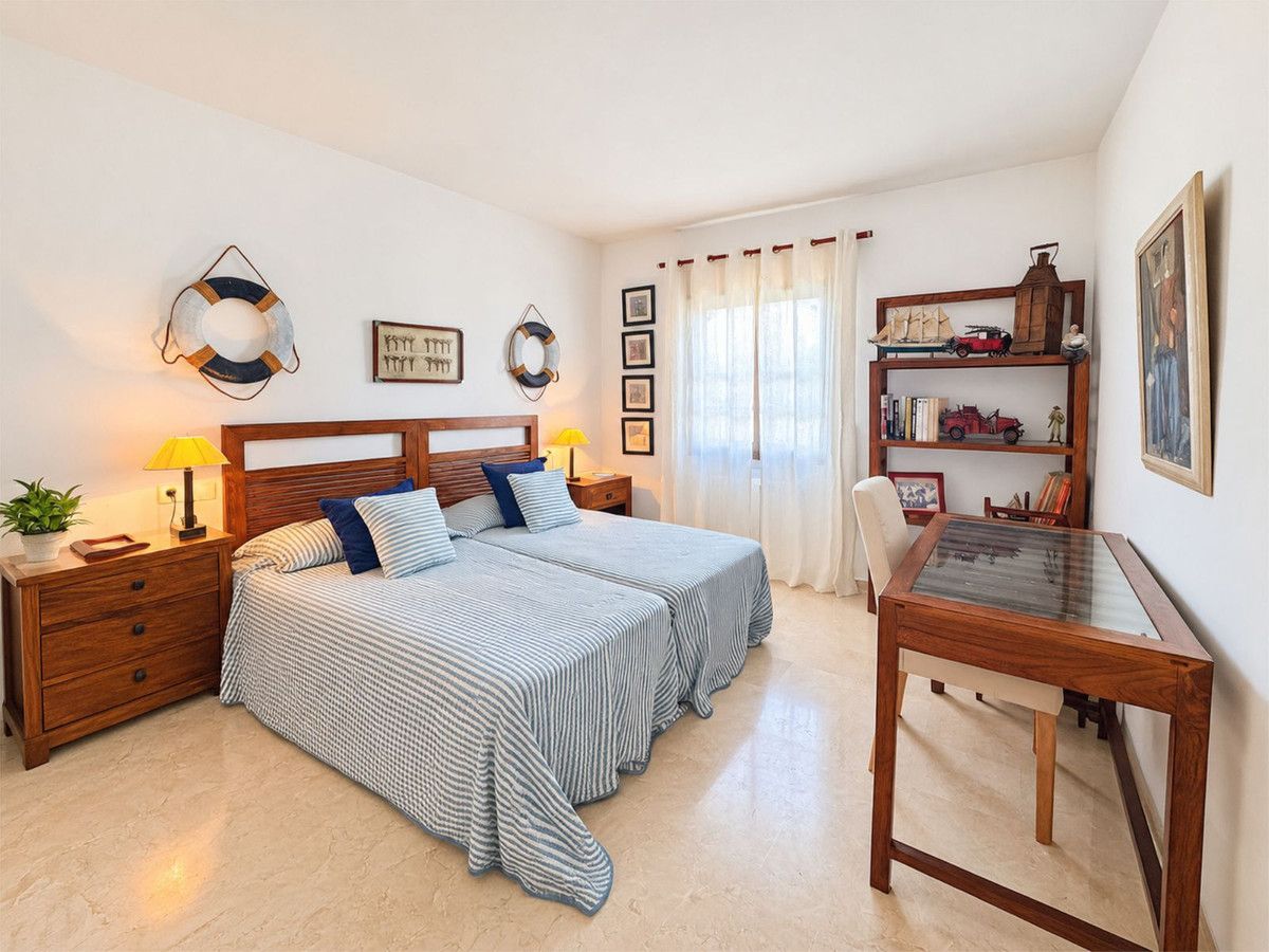 Apartamento en Planta Media en Puerto de Cabopino, Puerto de Cabopino, 11/12