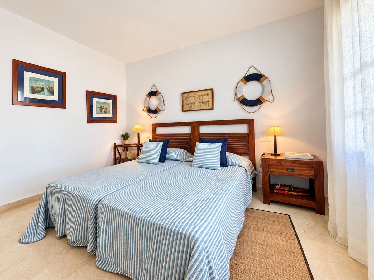 Apartamento en Planta Media en Puerto de Cabopino, Puerto de Cabopino, 5/12