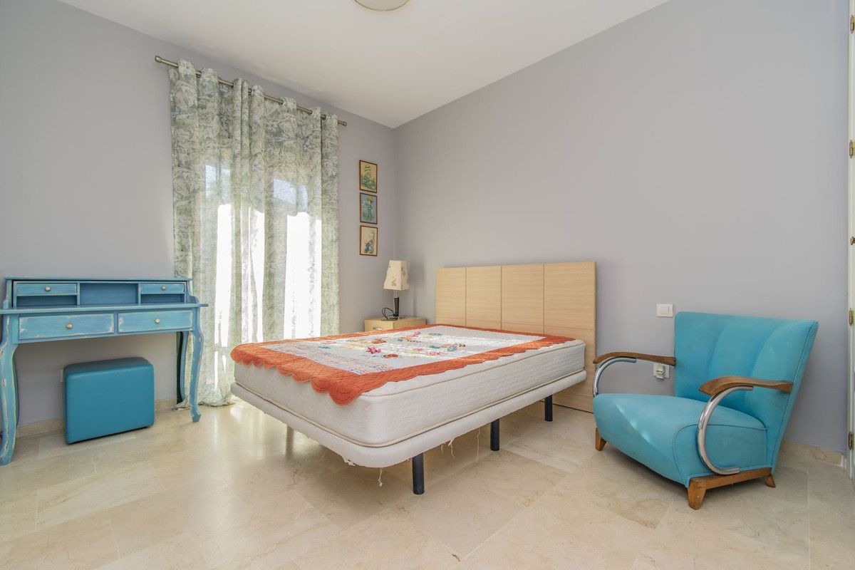 Middle Floor Apartment in Atalaya, Atalaya, 9/12