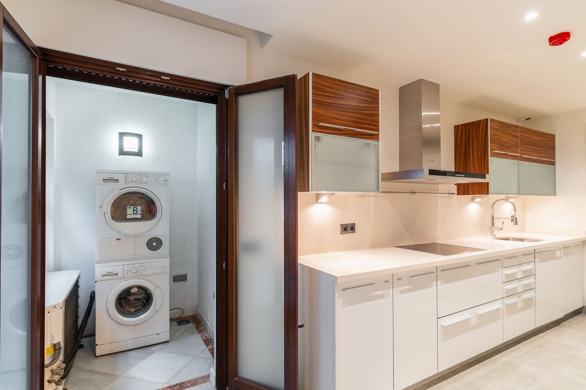 Apartament na parterze w Estepona, Estepona, 4/12