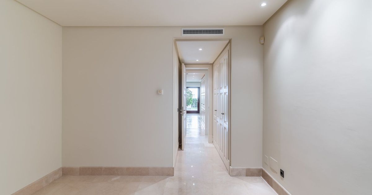 Apartament na parterze w Estepona, Estepona, 10/12