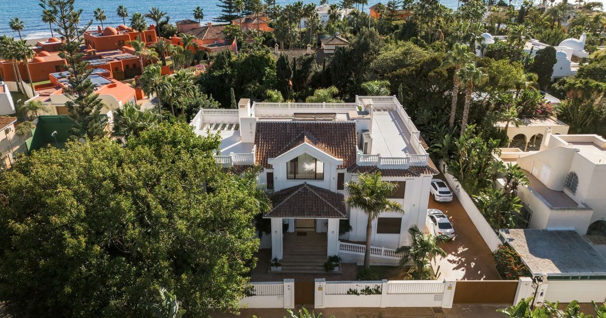 Chalet independiente en Estepona, Estepona, 3/12