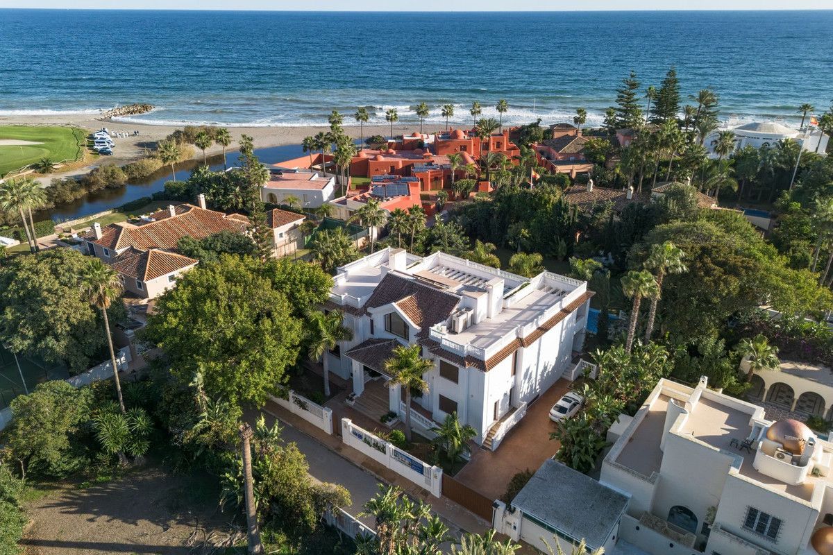 Chalet independiente en Estepona, Estepona, 4/12