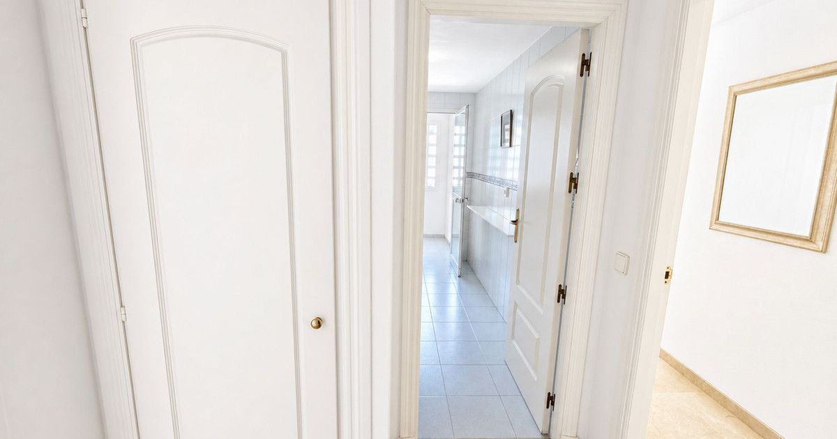 Appartement à l'étage intermédiaire à La Duquesa, La Duquesa, 11/12