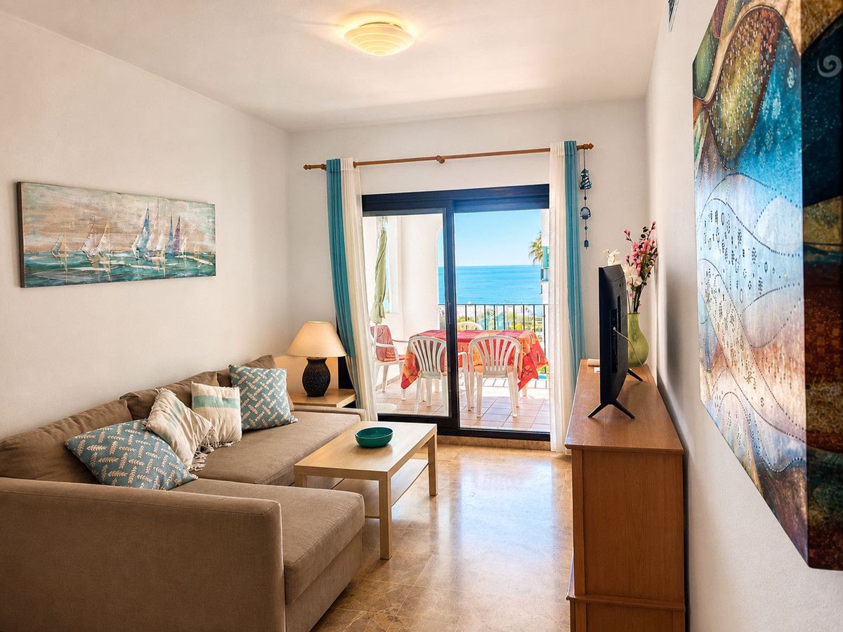 Appartement à l'étage intermédiaire à La Duquesa, La Duquesa, 3/12