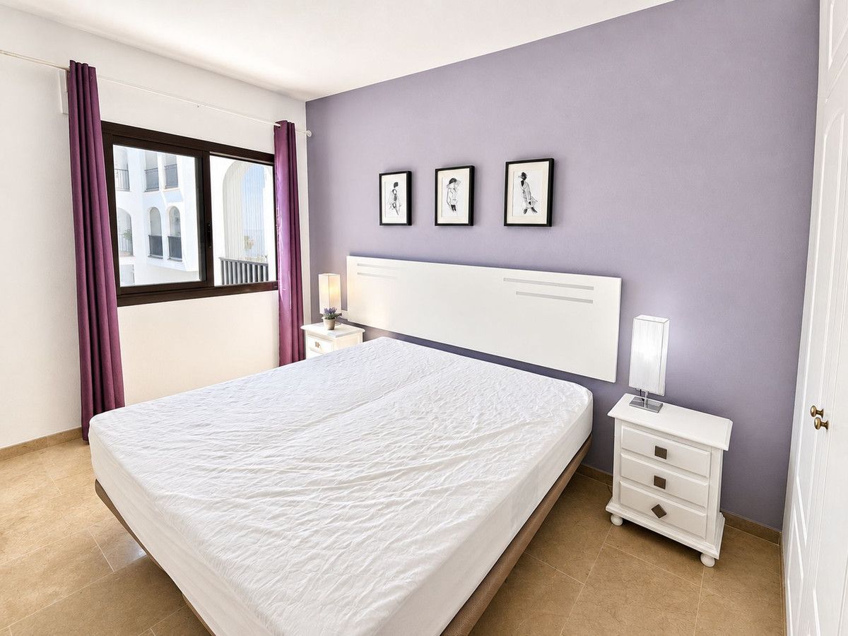Appartement à l'étage intermédiaire à La Duquesa, La Duquesa, 9/12