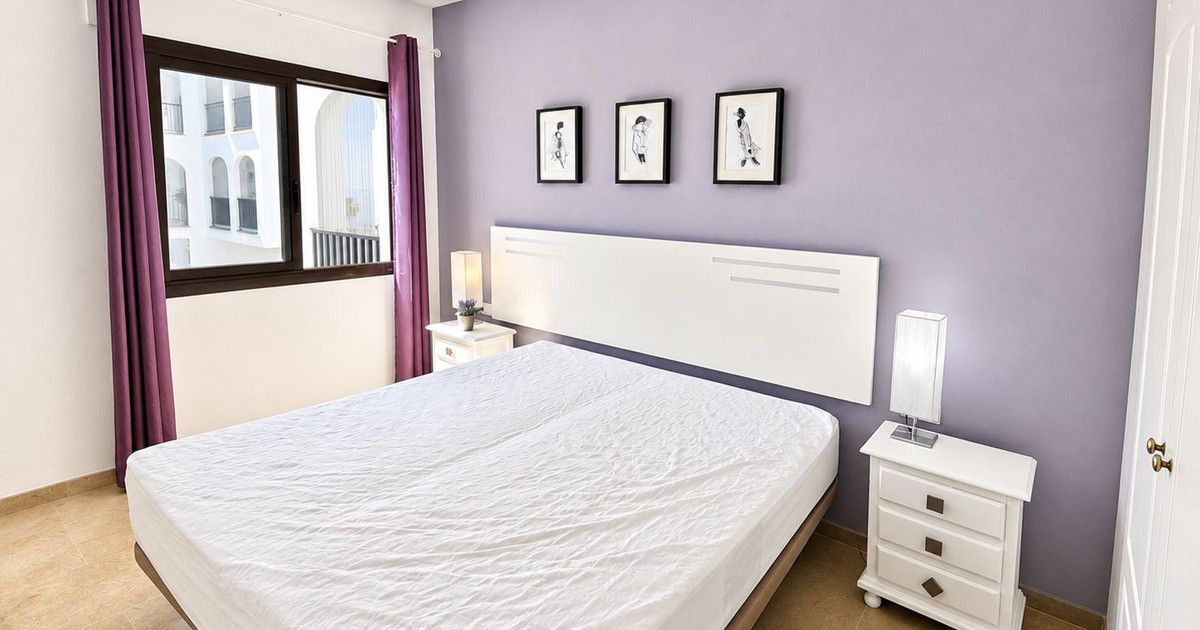 Appartement à l'étage intermédiaire à La Duquesa, La Duquesa, 9/12