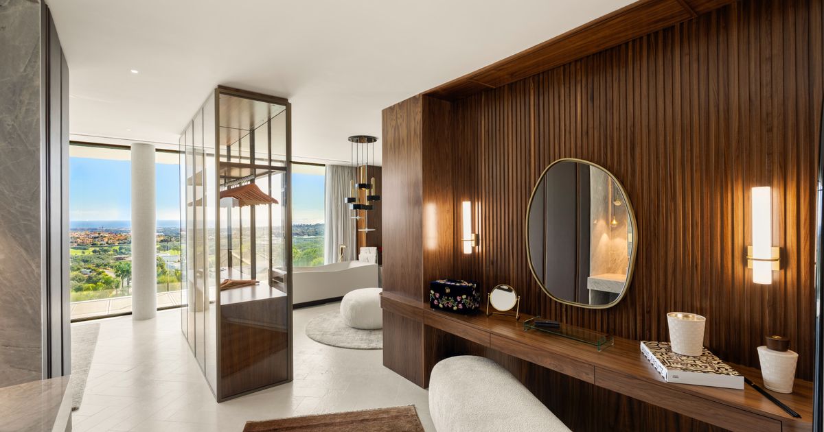 Villa in Sotogrande, Sotogrande, 9/12