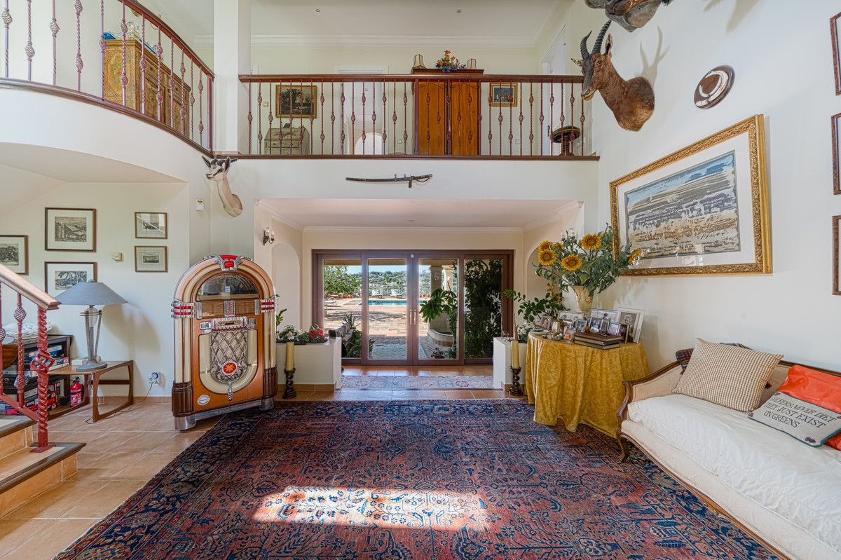 Detached Villa in Sotogrande, Sotogrande, 2/12