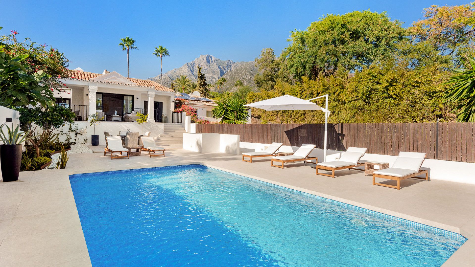 Смежная вилла в Marbella Golden Mile, Balcones de Sierra Blanca, Marbella Golden Mile, 4/12