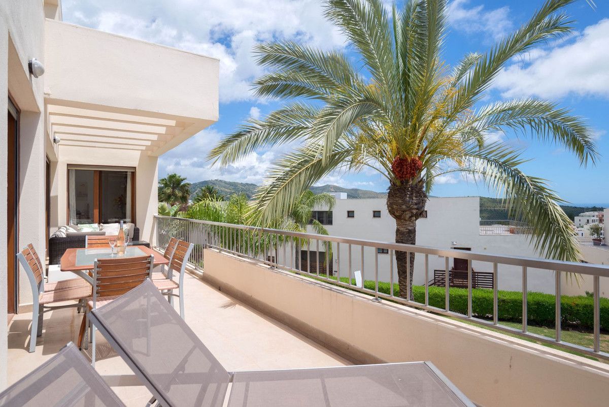 Middle Floor Apartment in Altos de los Monteros, Altos de los Monteros, 2/12