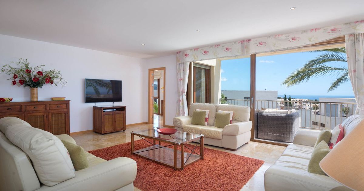 Middle Floor Apartment in Altos de los Monteros, Altos de los Monteros, 3/12