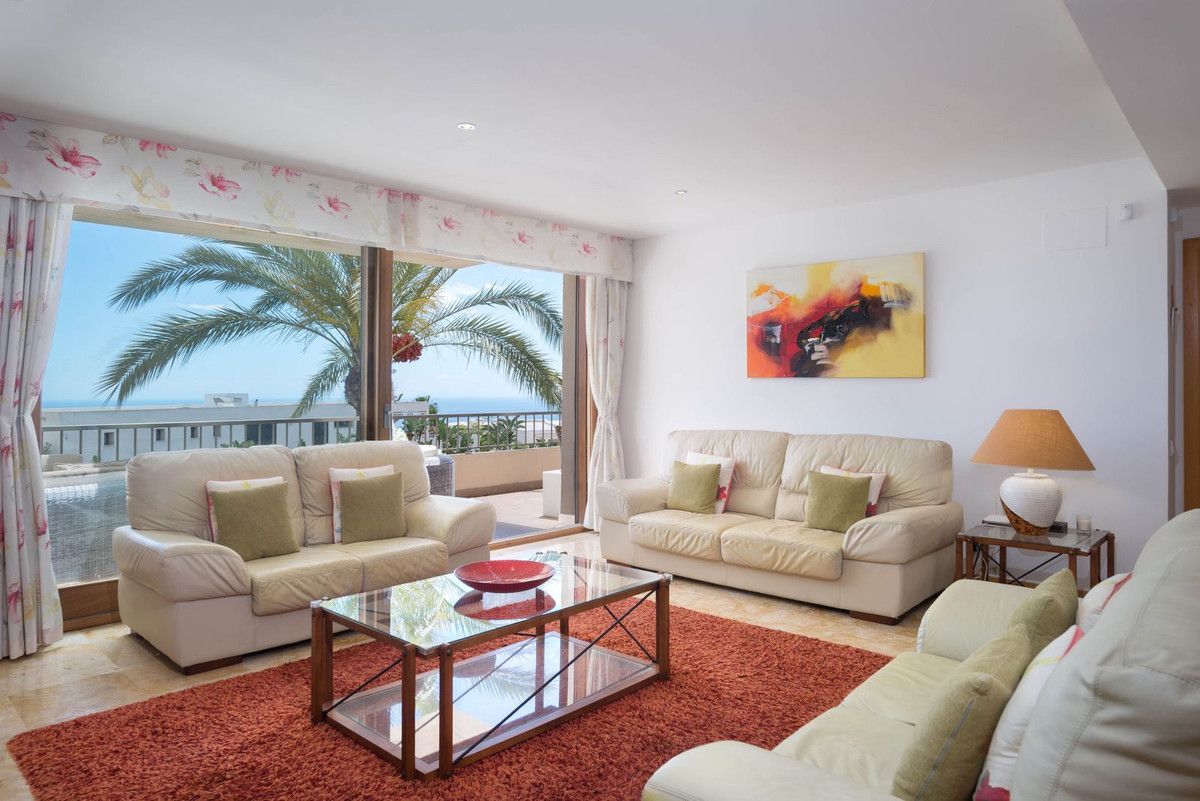 Middle Floor Apartment in Altos de los Monteros, Altos de los Monteros, 5/12